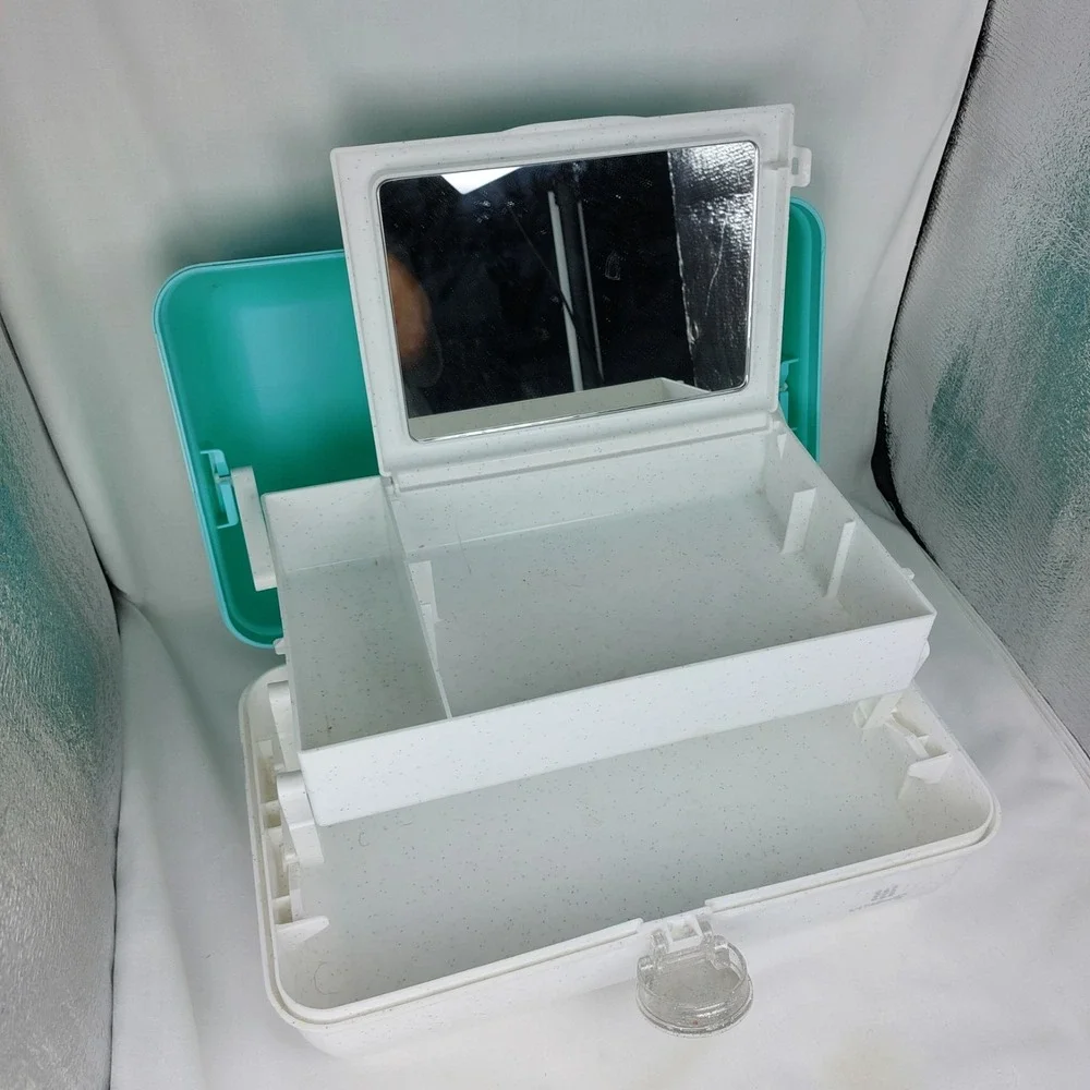 Ulta Beauty Caboodles Make Up Organizer Mint Green Sparkle White Mirror No‎ Tray